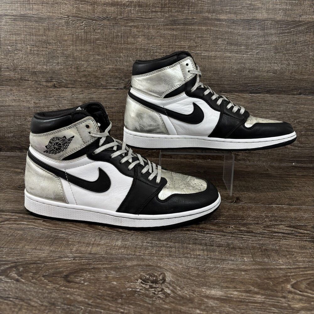 Nike Air Jordan 1 Retro High OG Shoes Women's 11.5 Silver Toe CD0461-001